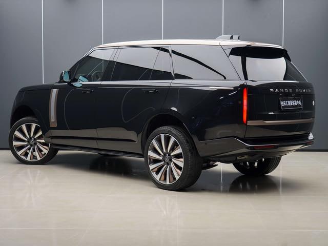 Range Rover L6 SV Autobiography